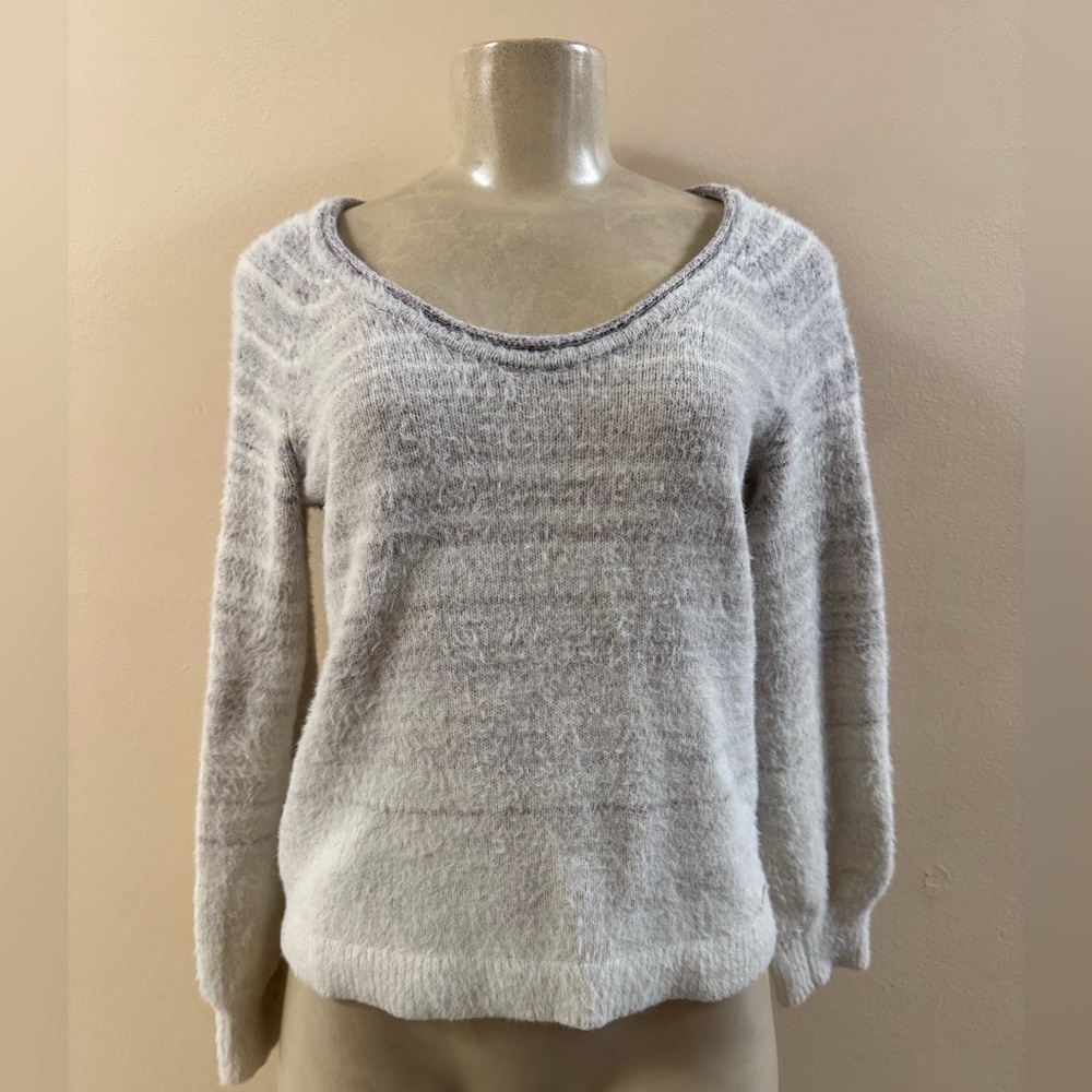 Abercrombie & Fitch Light Purple Striped Scoop Neck Sweater Size Small GUC